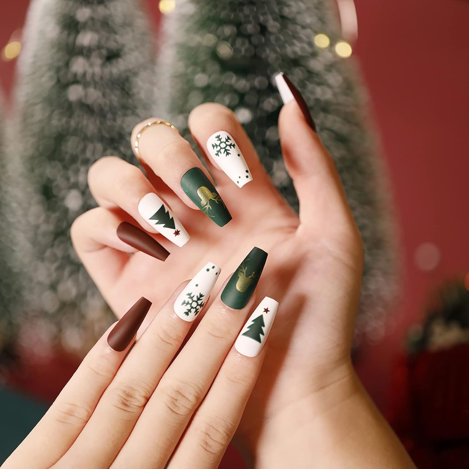 Holiday Nail 2
